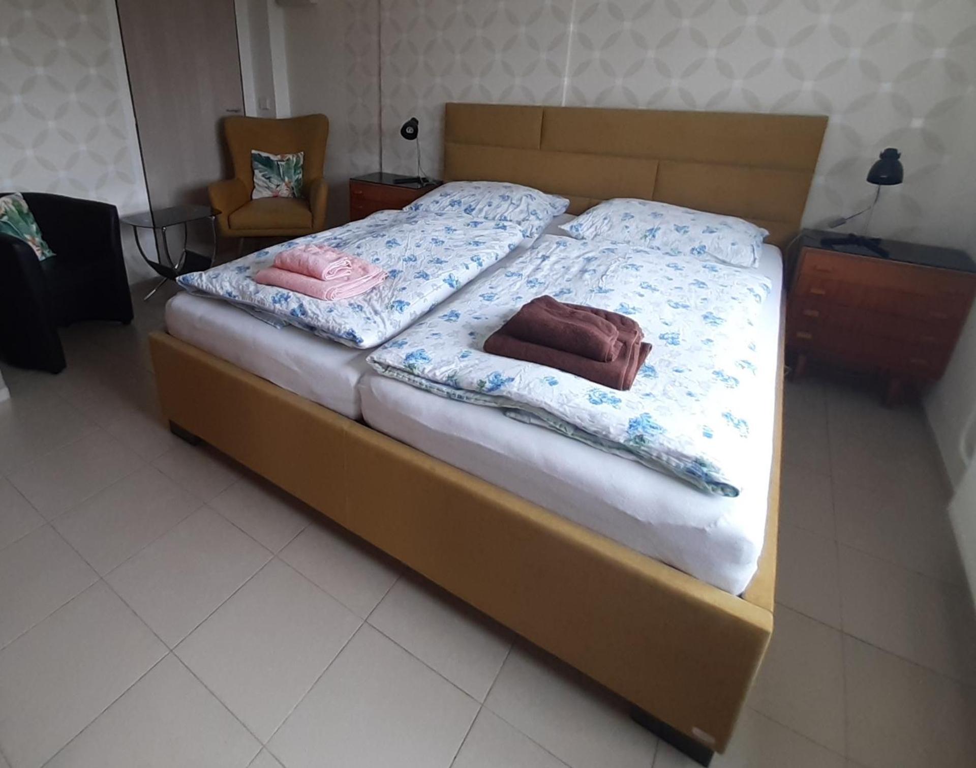 Apartment Adéla Hluboká nad Vltavou Extérieur photo